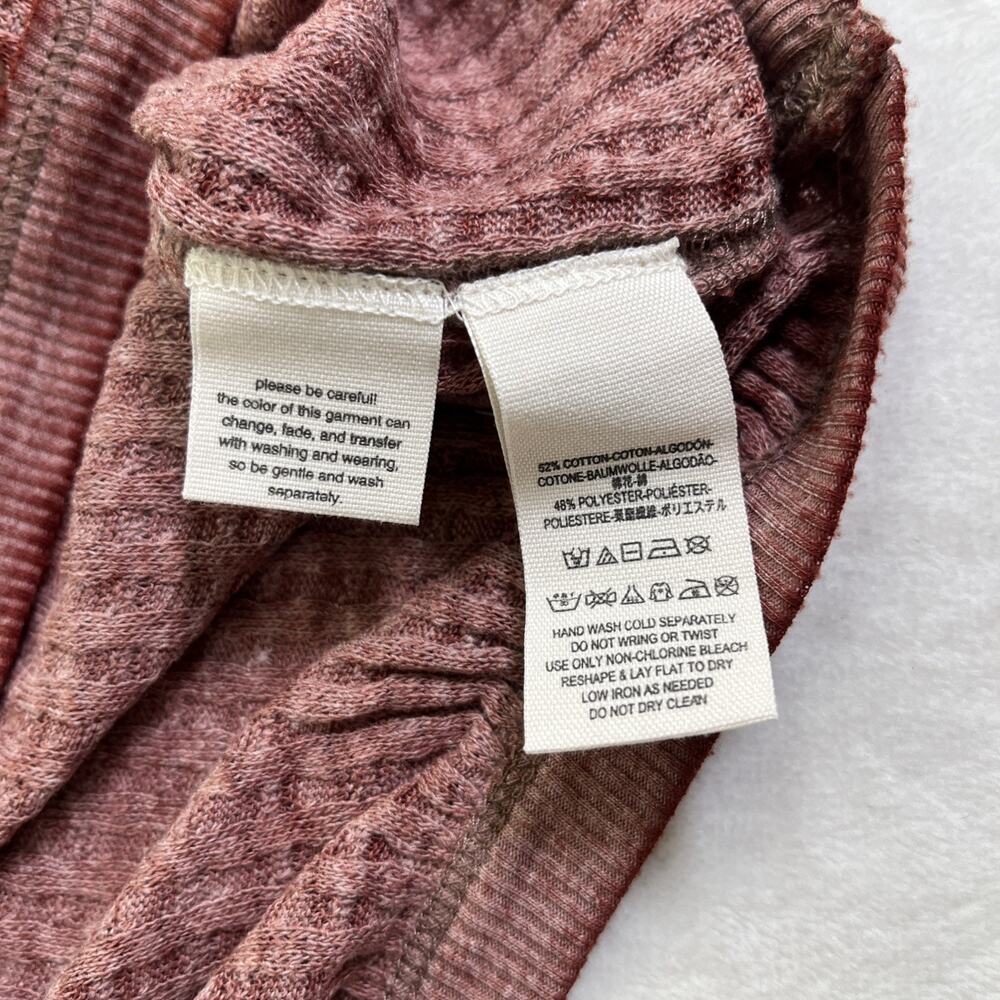 We The Free Shirt Sz Medium Oversized Waffle Knit Maroon V-Neck Long Sleeve FS - Picture 6 of 8